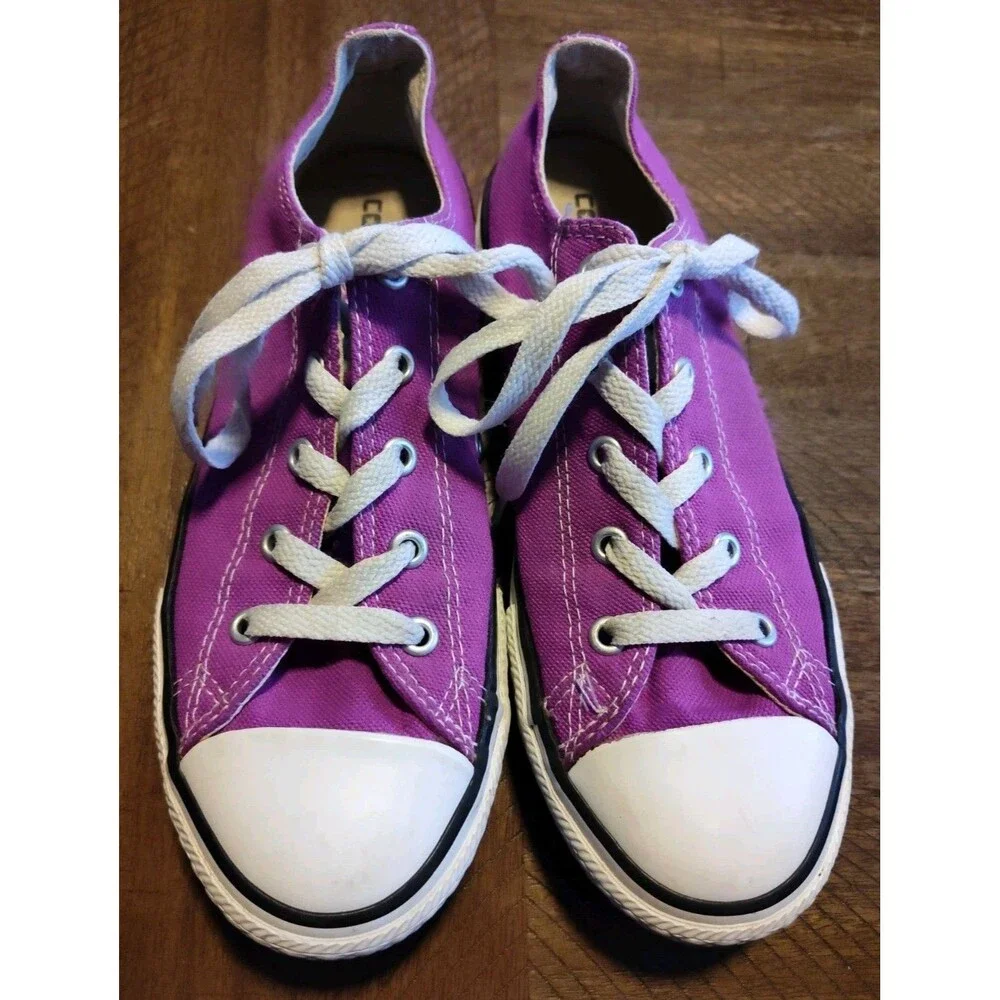 CONVERSE All Star Fuchsia Girls Size 3 Canvas Low Tennis Sneaker